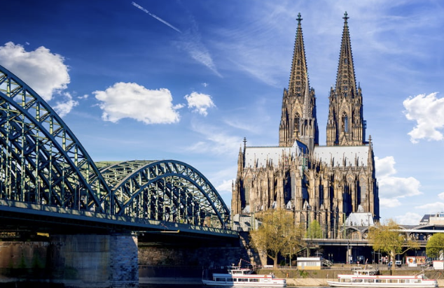 Einfach Verbeamtet: Wechsel nach Nordrhein-Westfalen als Lehrer – Voraussetzungen, Ablauf & Tipps