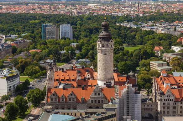 Einfach Verbeamtet: Lehrer werden in Sachsen: Wege, Chancen und Perspektiven