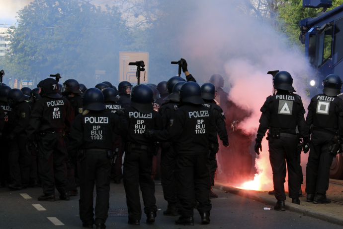 Polizei Berlin: Studium, Hindernisparcours, Auswahlverfahren, Bewerbung und Gehalt im Detail