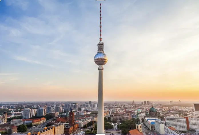 Besoldungsrunde 2025–2028 in Berlin: Anpassung, Nachzahlungen und das BVerfG-Reparaturgesetz