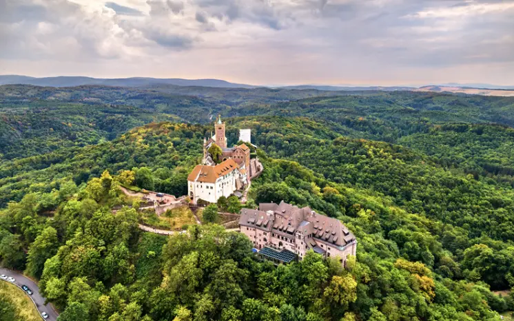 Besoldung Thüringen 2026–2028: Gesetzentwurf, Nachzahlungen und die Umsetzung des BVerfG-Urteils